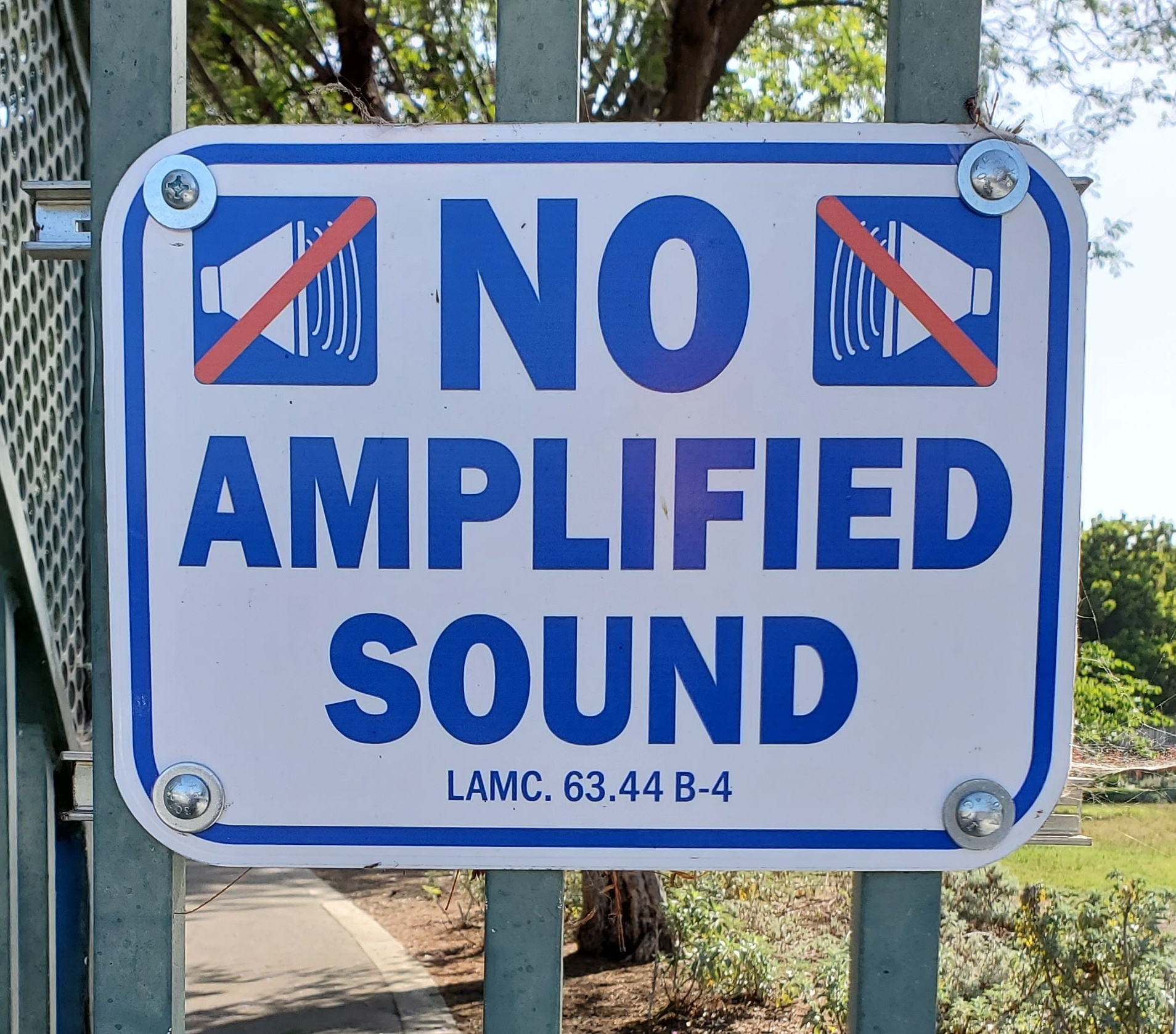 No Amplified Sound in the Park